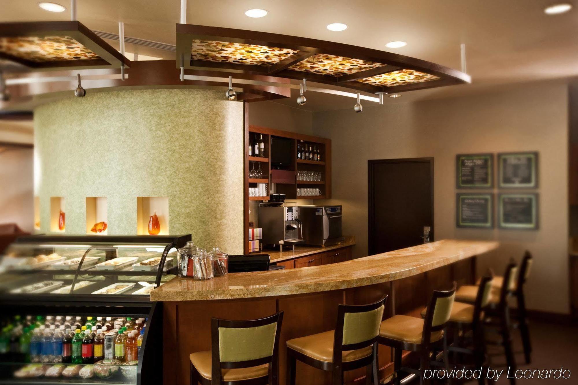 Hyatt Place Garden City Restaurante foto